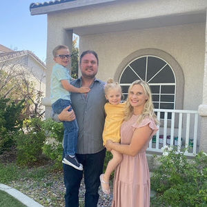 Meet your Posher, Amy